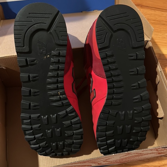 New Balance - Picture 7 of 9